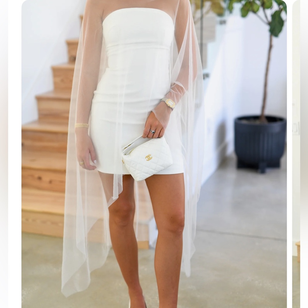 Chic Strapless White Dress with Sheer Overlay
